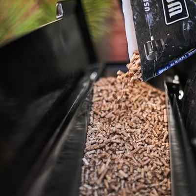 Weber SmokeFire Wood Pellets Hickory 4 Weber SmokeFire Wood Pellets Hickory - Image 4