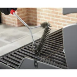 Weber 46 Cm Three-Sided Grill Brush 7 Weber 46 Cm Three-Sided Grill Brush -Grillora Sales WEB6278 4